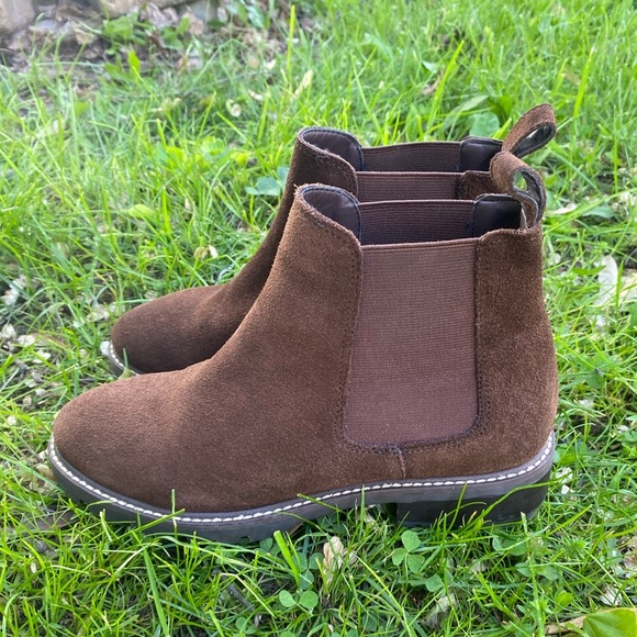 Brown Suede Ankle Boots - Picture 1 of 8